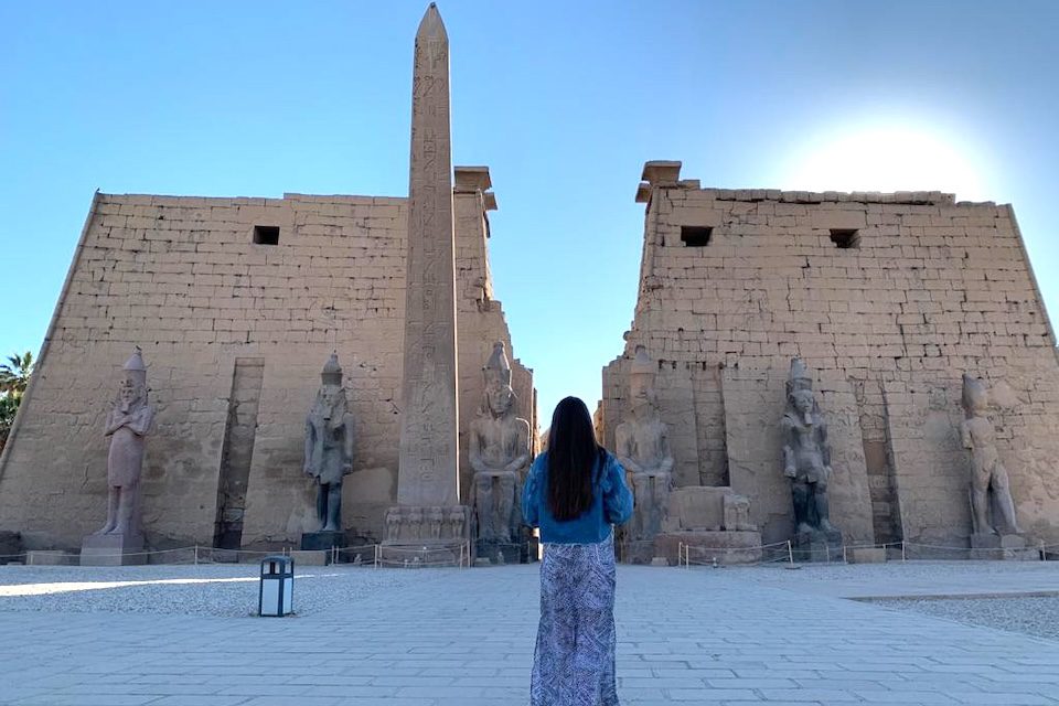 Luxor temple trip with Nile Cruise Visit Luxor temple with professioan guided trip